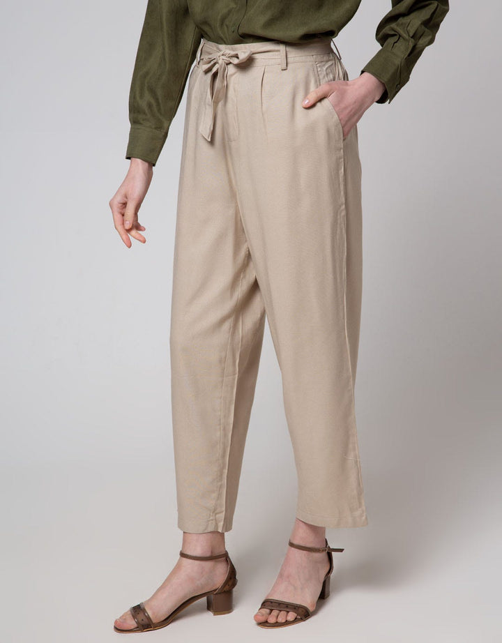 Geela Straight Leg Pants Stone