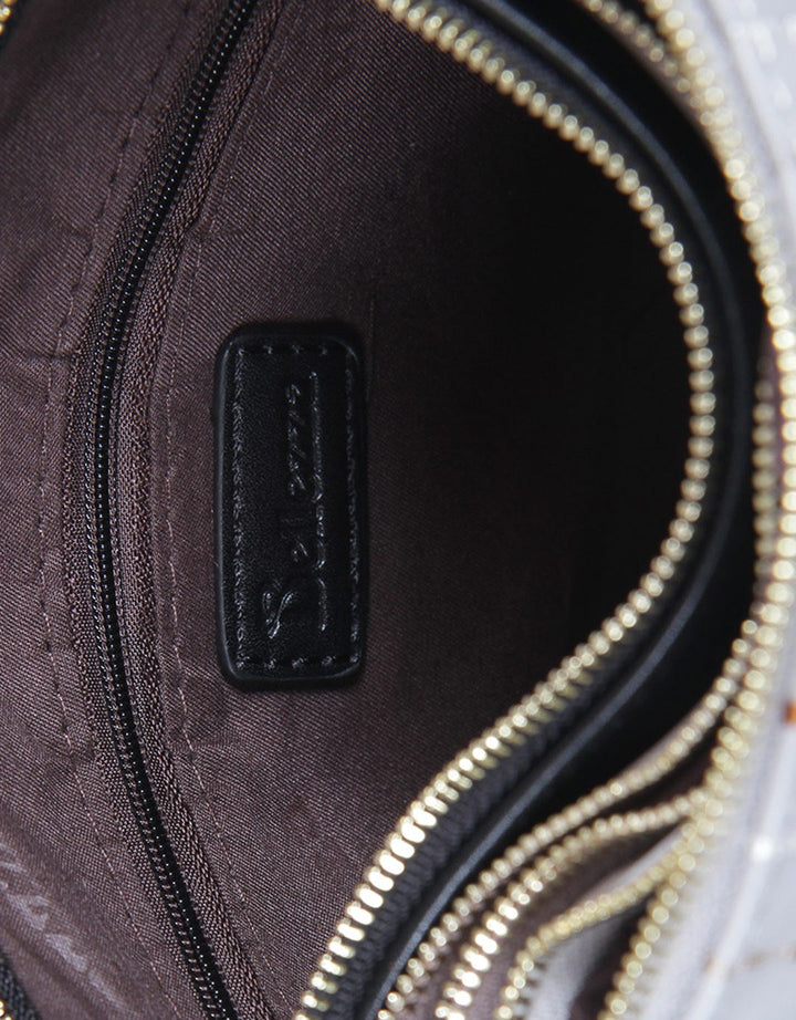 Bellezza Sling Bag Detail Chain