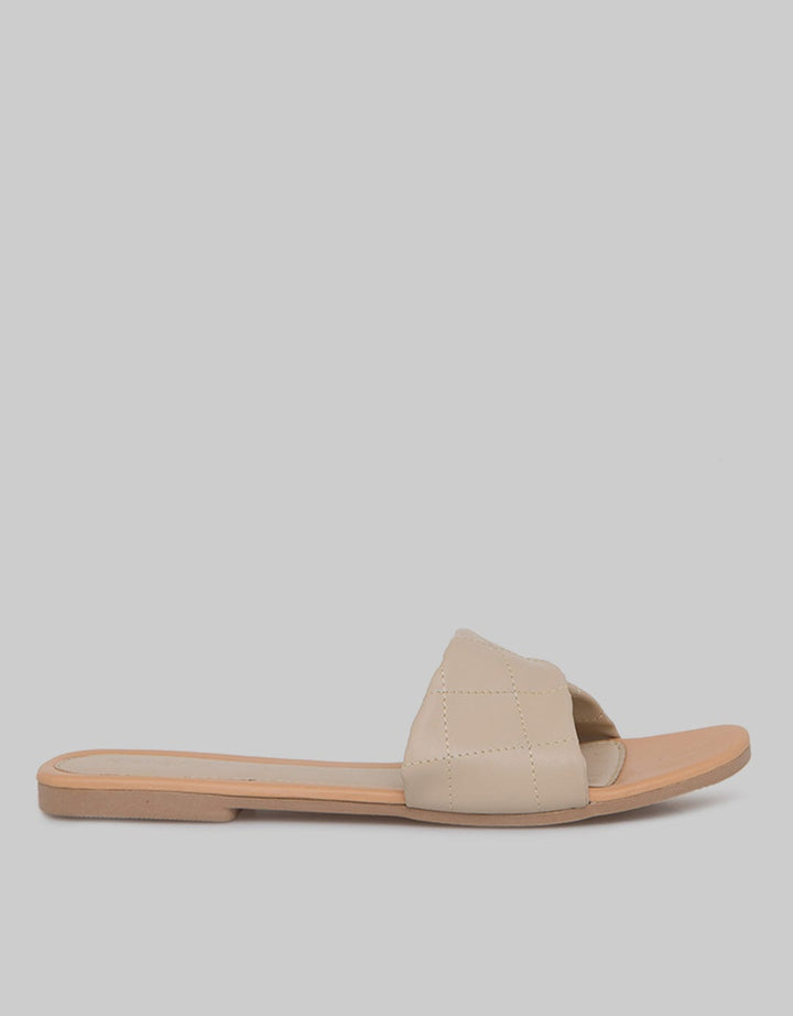 Details Slipper Texture Sandal Flat Wanita