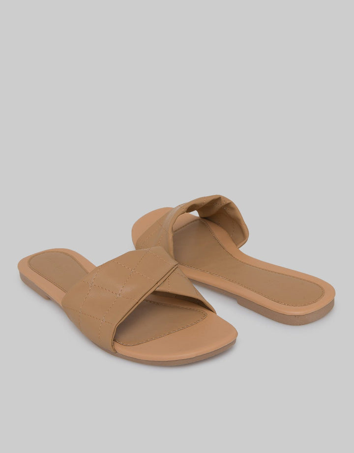 Details Slipper Texture Sandal Flat Wanita