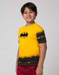 Character T-Shirt Batman Logo Tengah Ombre Lengan