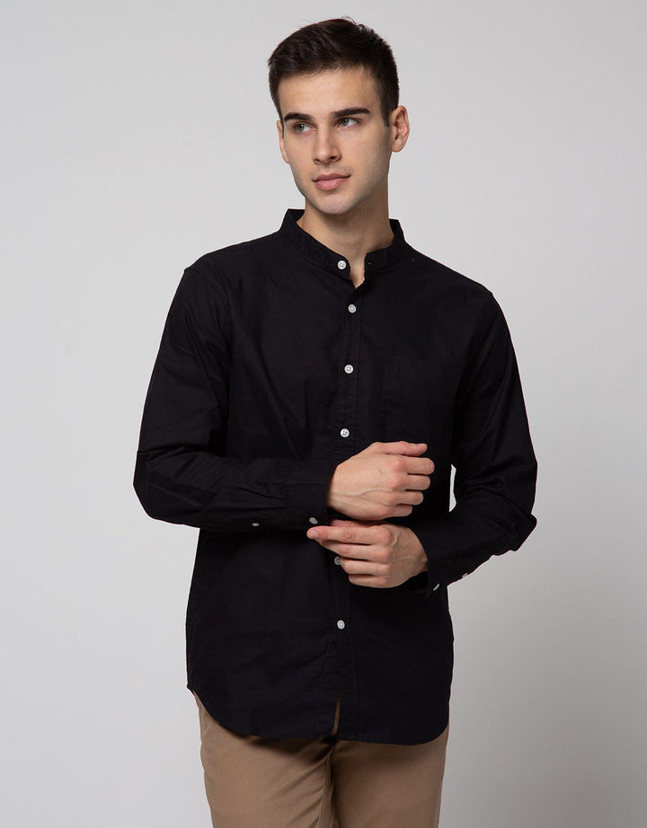Cole Oxford Solid Collar Kemeja Pria