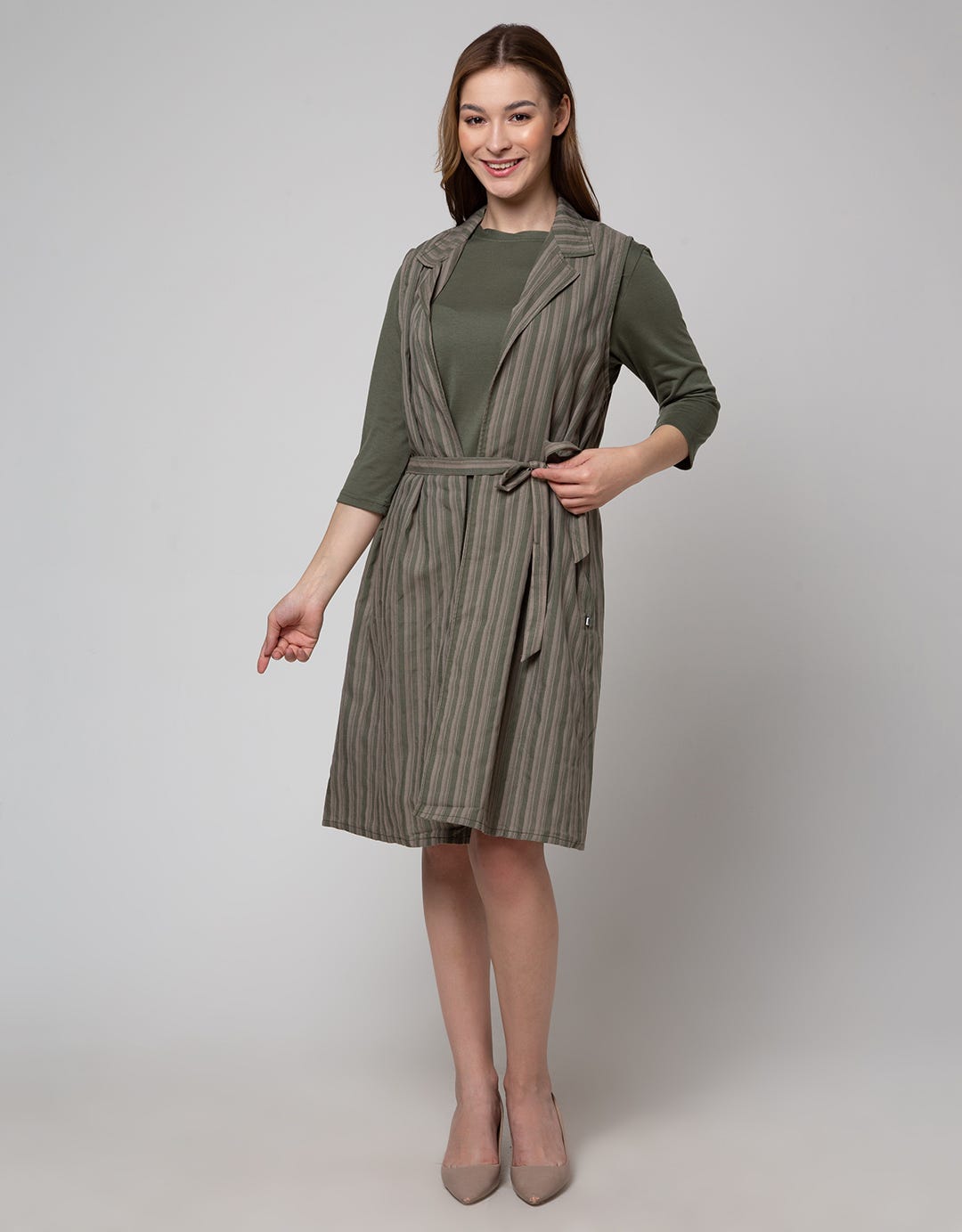 EXPAND CASUAL DRESS