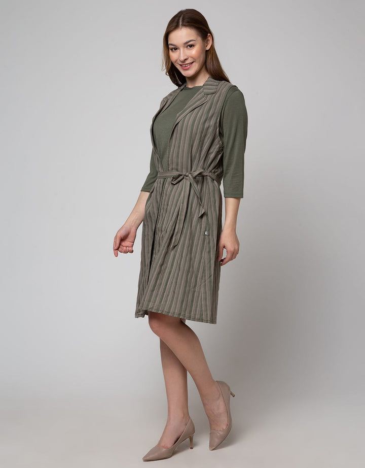 EXPAND CASUAL DRESS