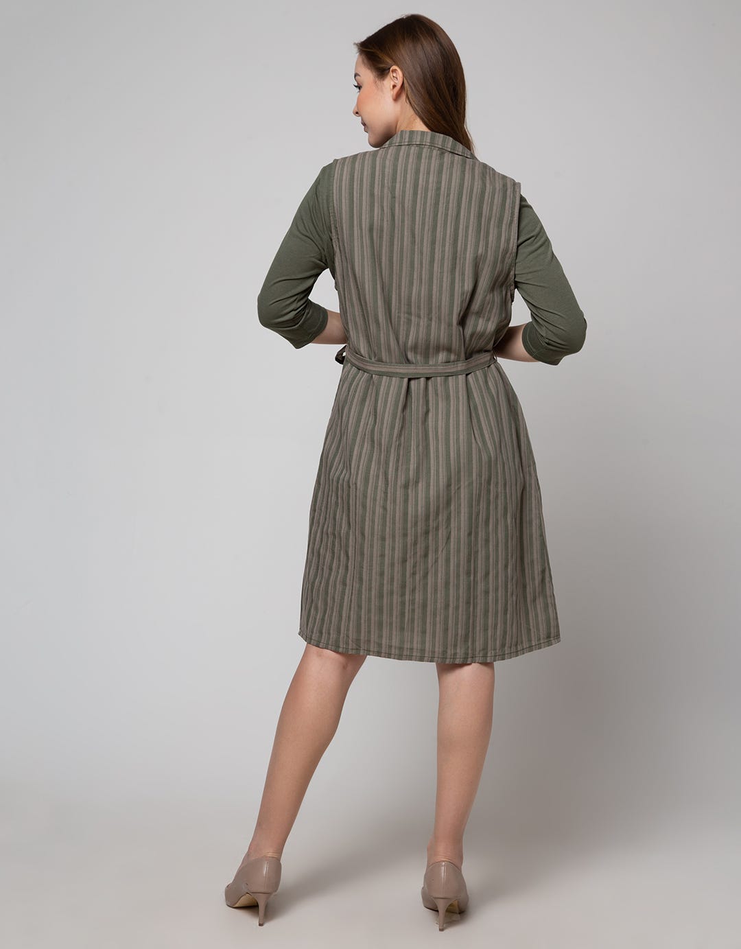 EXPAND CASUAL DRESS