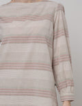 Expand Aishah Blouse Print Wanita