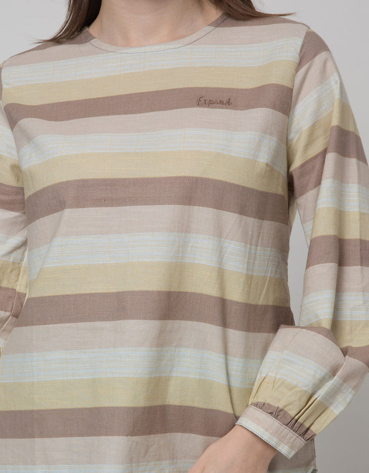 Expand Emmaline Blouse Print Wanita