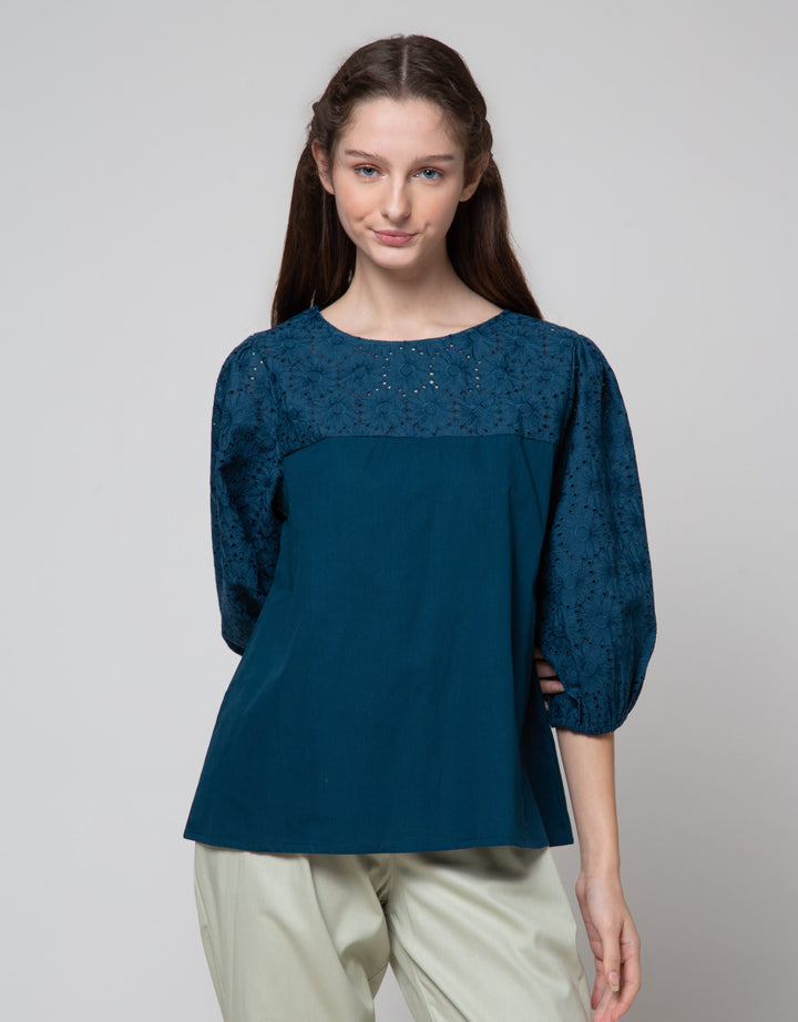 St. Yves Embro Combo Blouse Wanita