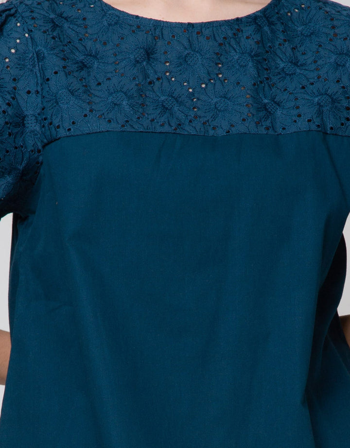 St. Yves Embro Combo Blouse Wanita