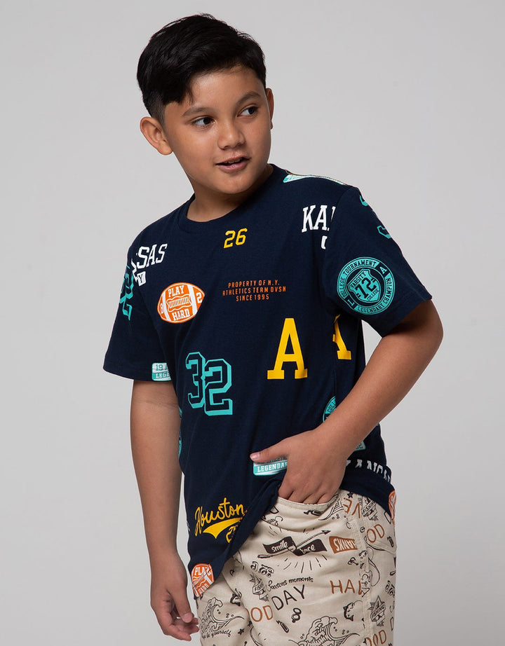 Nevada Varsity Print Kaos Anak Laki-laki