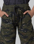 Nevada Shorts Pants Camo Rubber