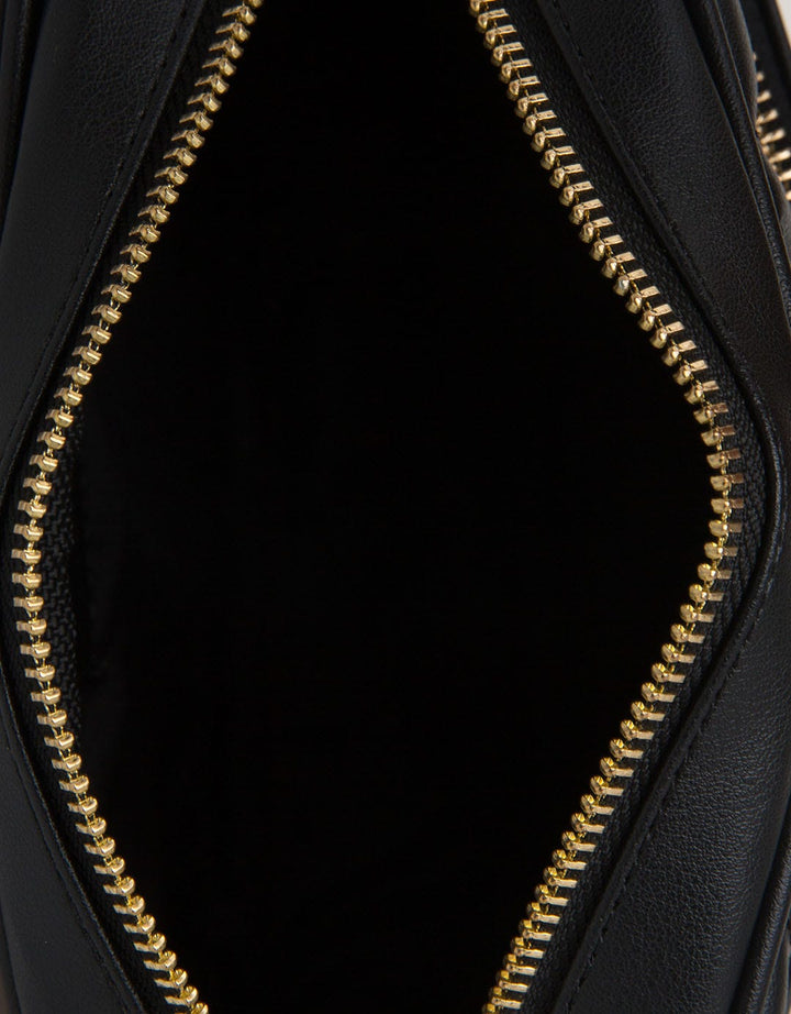 Connexion Crossbody Bag Quilted Texture