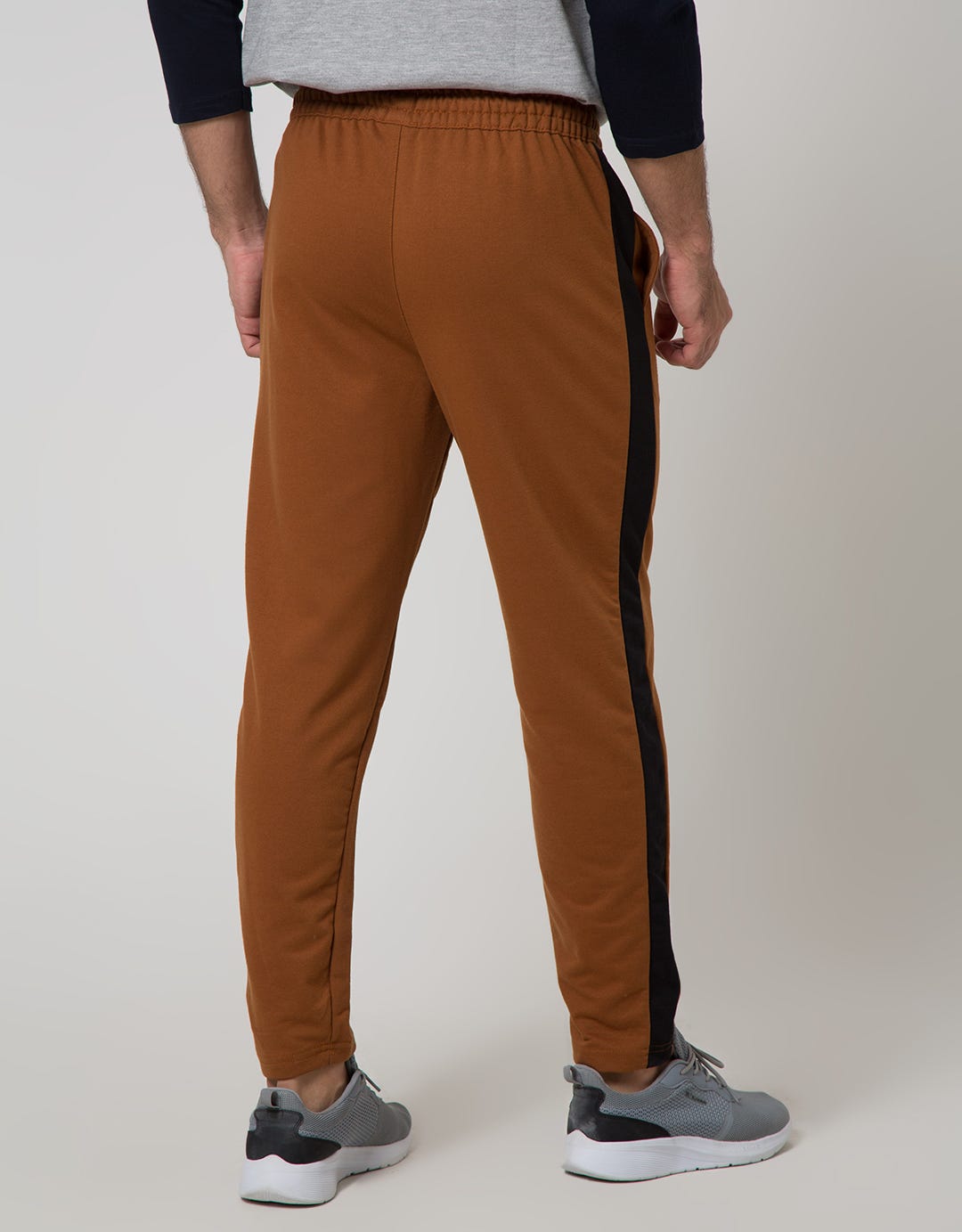 Marvel Venom Print Celana Jogger Pria
