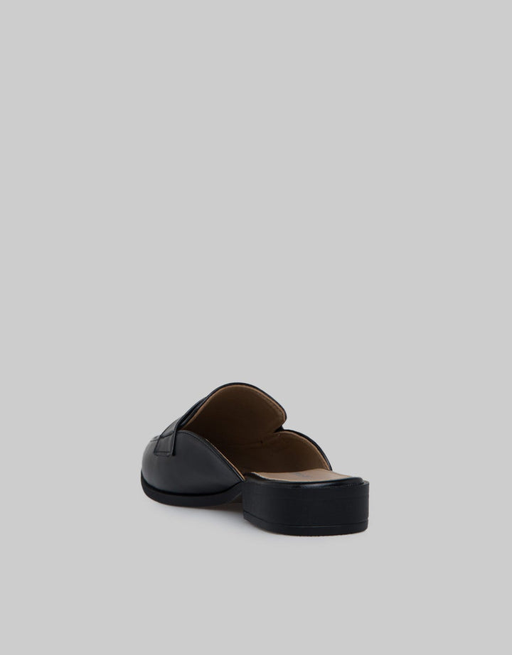 Nevada Mule Leather Sandal Women