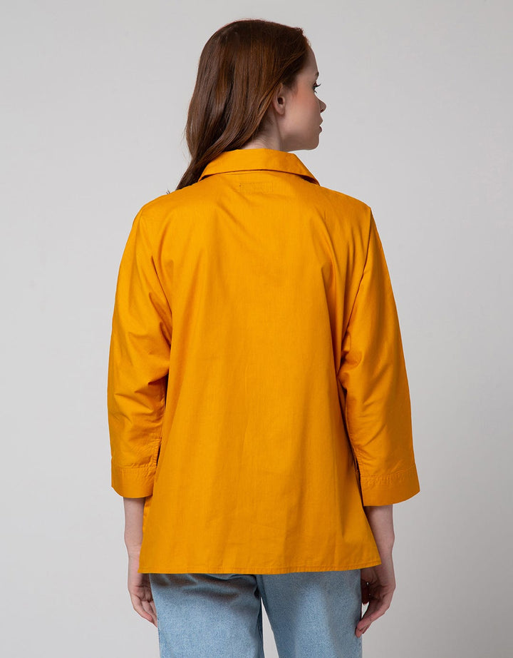 Nevada Skipper Collar Kemeja Wanita