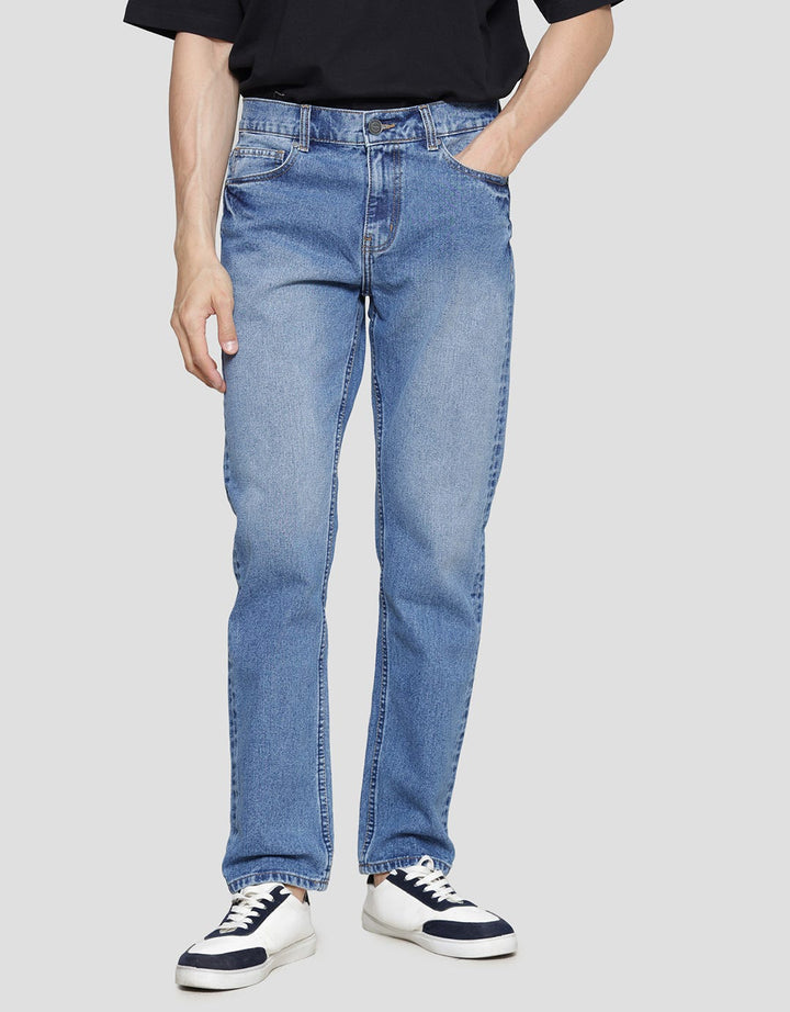 Triple Regular Slim Non Stretch Light Wash Celana Jeans Big Size Pria
