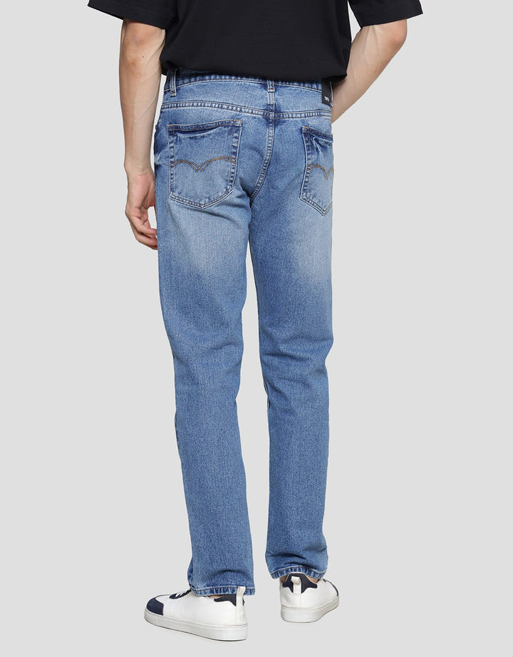 Triple Regular Slim Non Stretch Light Wash Celana Jeans Big Size Pria