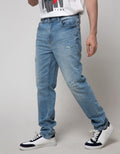 Nevada Slim Ripped Celana Jeans Pria