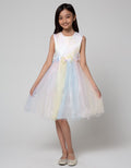 Kidz Too Tye Dye Formal Dress Anak Perempuan
Dress anak perempuan
No sleeve
Detail laces
Soft material
Nyaman digunakan