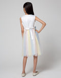 Kidz Too Tye Dye Formal Dress Anak Perempuan
Dress anak perempuan
No sleeve
Detail laces
Soft material
Nyaman digunakan
