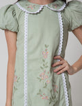 Sweet Miss Short Sleeve Midi Dress Doll Colar Bordir Bunga