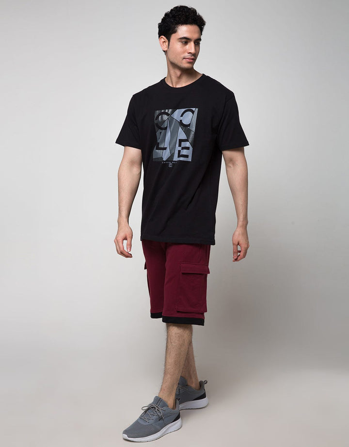 Cole Kaos Lengan Pendek Pria Print Geometri Triangle