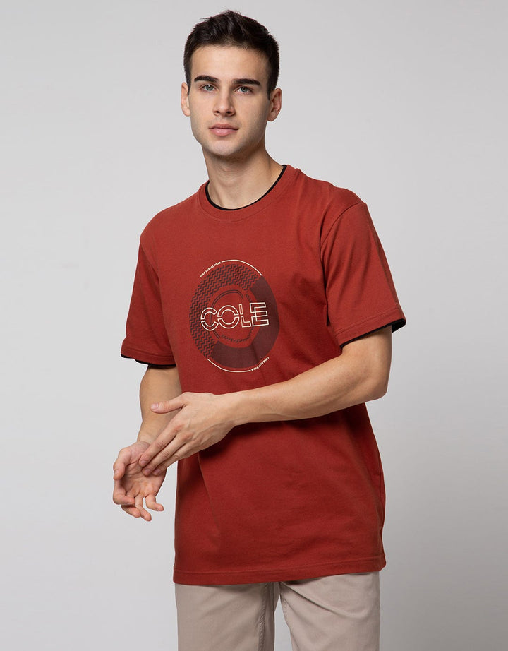 Cole Circle Geo Print Kaos Pria
