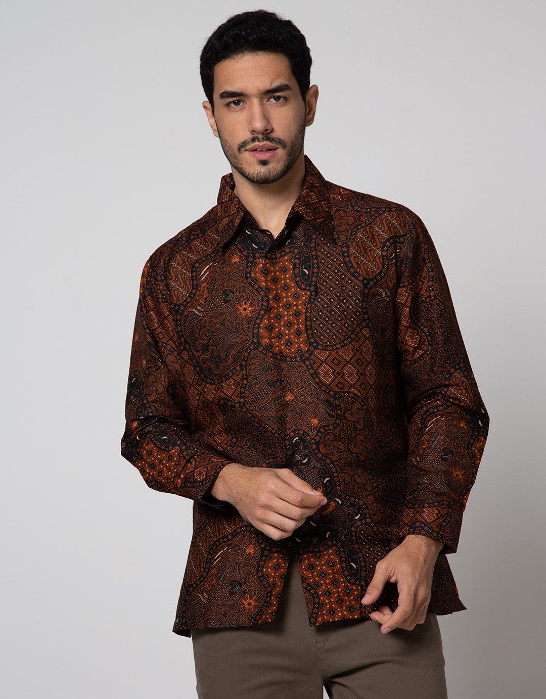 Arjuna Weda Kemeja Batik Sekar Jagad Pria
