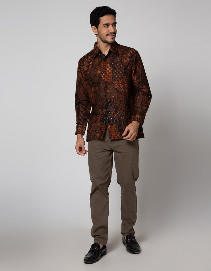 Arjuna Weda Kemeja Batik Sekar Jagad Pria