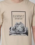 Details Short Sleeve Mountain Print T-Shirt