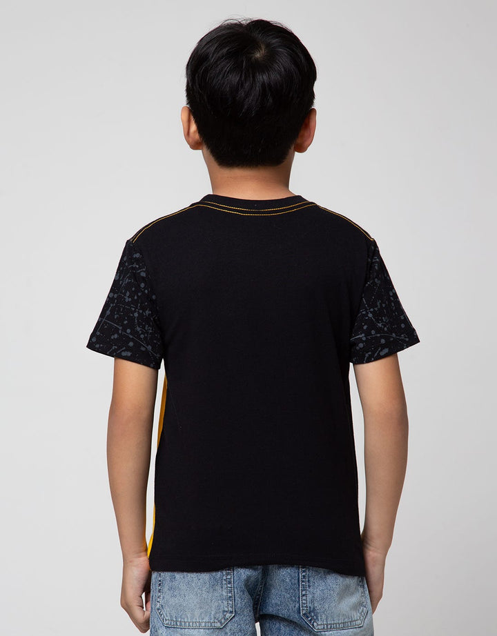 Character T-Shirt Batman Tulisan Tengah Half