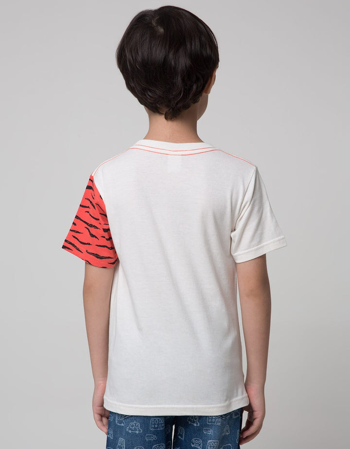 Little M Short Sleeve Tiger Print T-Shirt Application