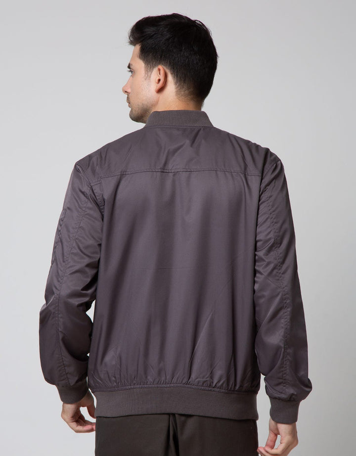 Nevada Nylon Basic Jaket Pria