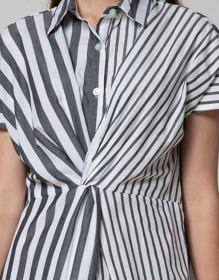 DRESS YD SALUR KOTAK