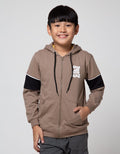 Nevada Jaket Hoodie Front Twisted Over And Over Again