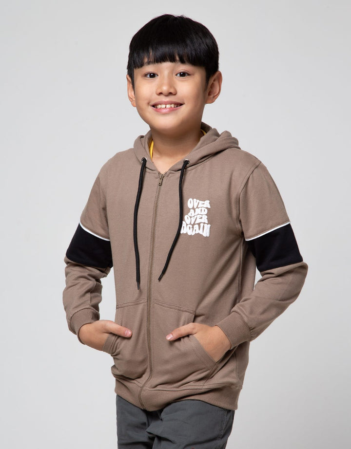 Nevada Jaket Hoodie Front Twisted Over And Over Again