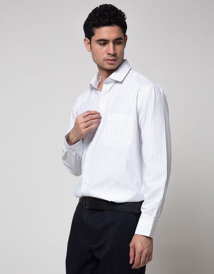 Cole Stripe Regular Kemeja Pria