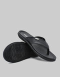 Carvil Sandal Pria Revino