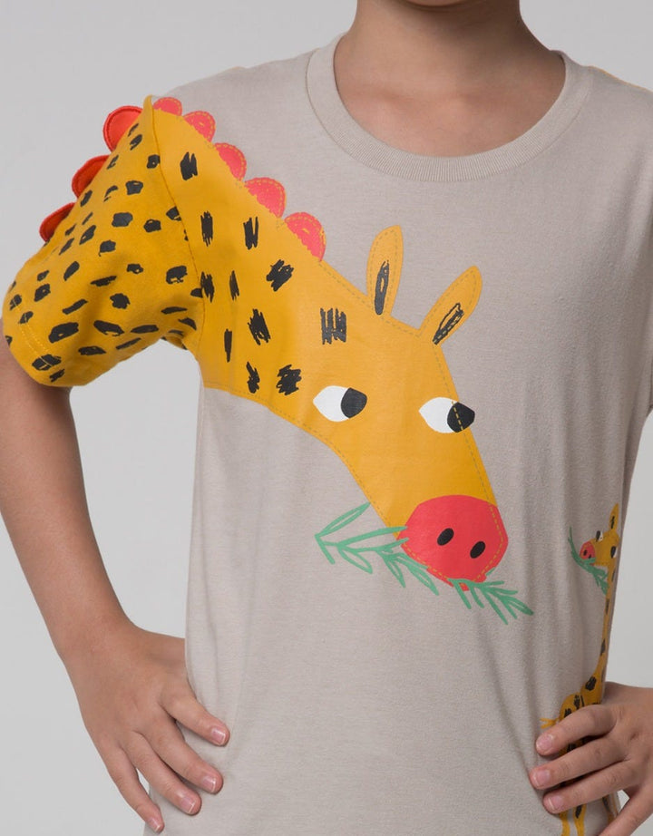 Little M Short Sleeve Giraffe T-Shirt Application