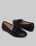 St. Yves Ballerina Woman Band Strap Detail