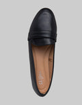 St. Yves Ballerina Woman Band Strap Detail