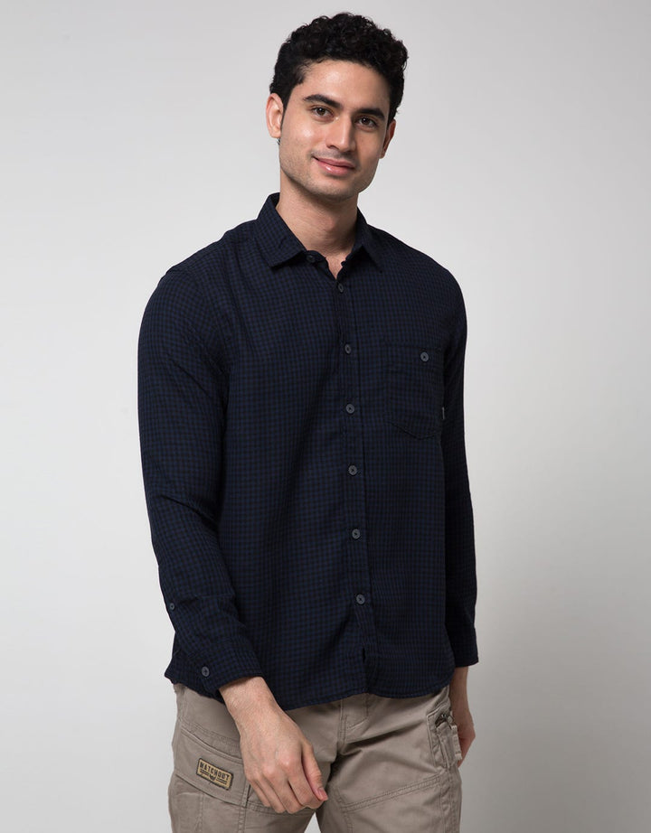 Watchout Jeans Small Plaid Long Sleeve Shirt