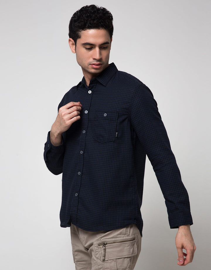 Watchout Jeans Small Plaid Long Sleeve Shirt