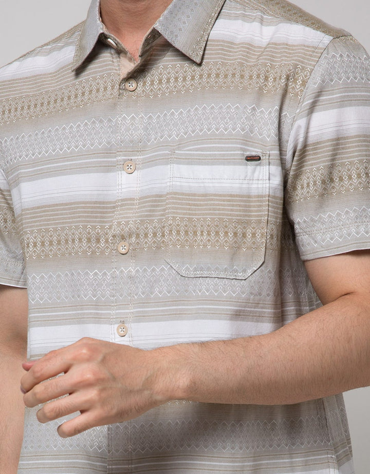 Watchout Casual Comfort Kemeja Pria