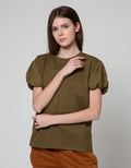 Details Embro Applique Kaos Wanita