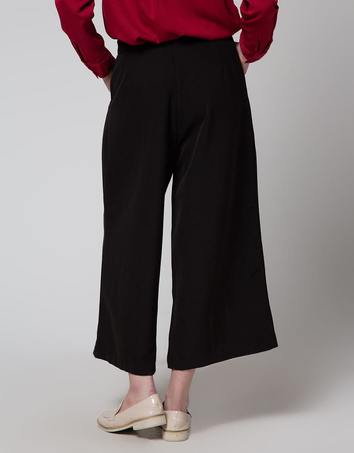 Details Long Pants Cullotes With Stretch Fabric