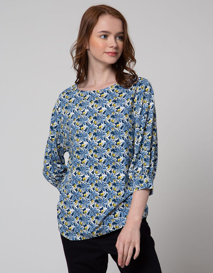 St. Yves 3/4 Blouse Knit Baloon Sleeve Floral