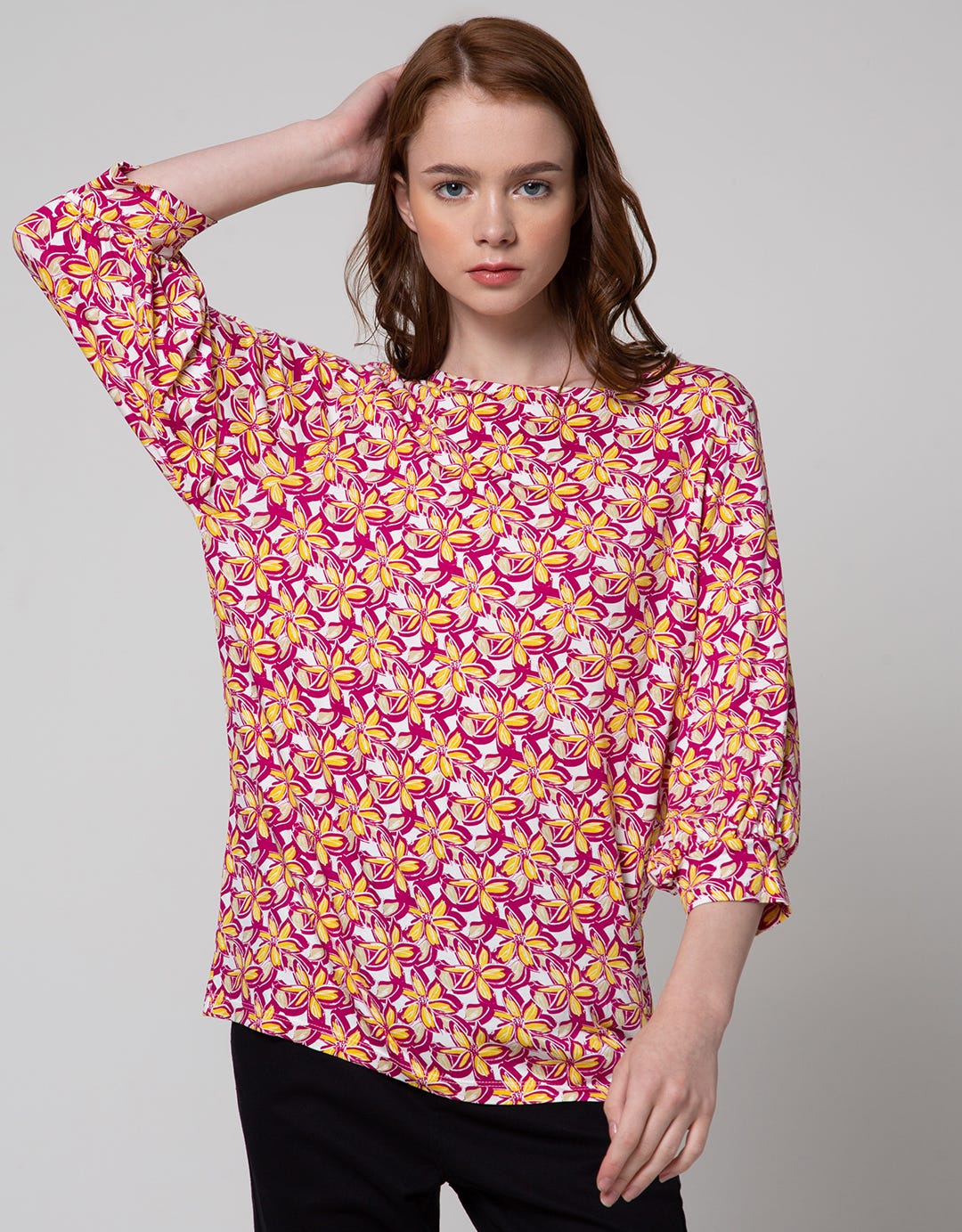 St. Yves 3/4 Blouse Knit Baloon Sleeve Floral