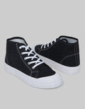 Nevada Classic Solid Sneakers Women
