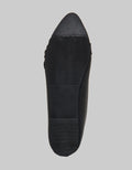 Yongki Komaladi Braid Chain Sepatu Flat Wanita